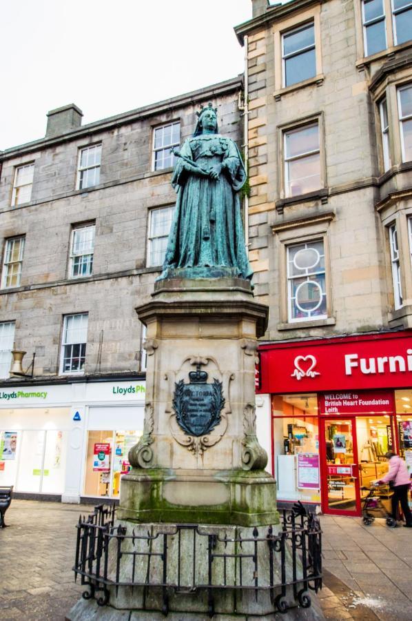 Edinburgh City Centre Hamza Apartment Exterior photo